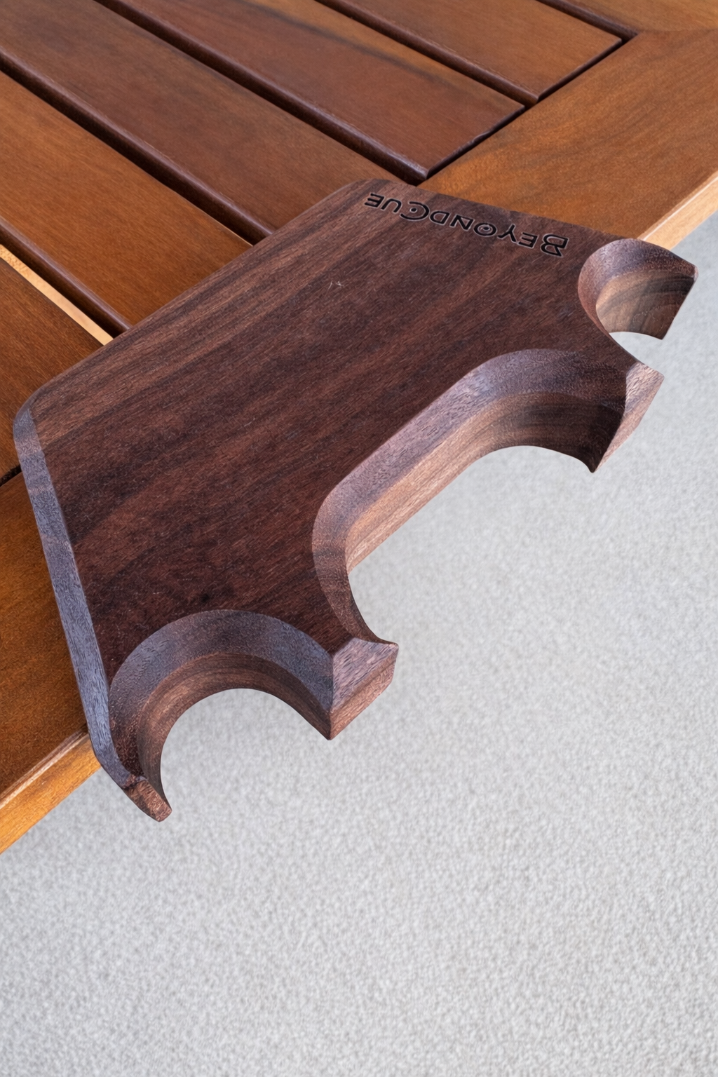 Gemini Two Cue Holder